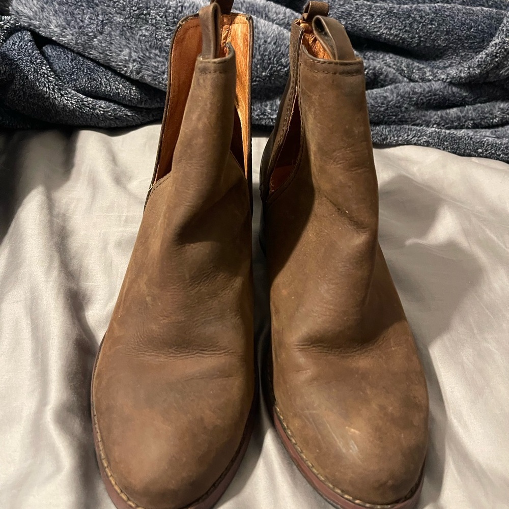 Women’s Brown Leather Chelsea Boots